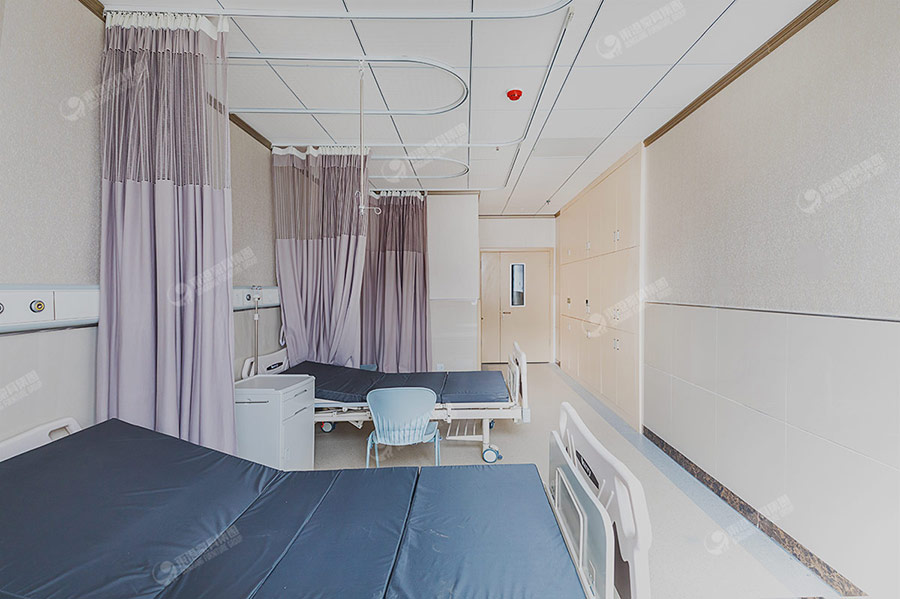 安順人民醫院貼牆櫃-1