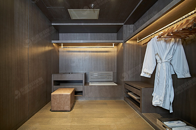 定製整木衣帽間